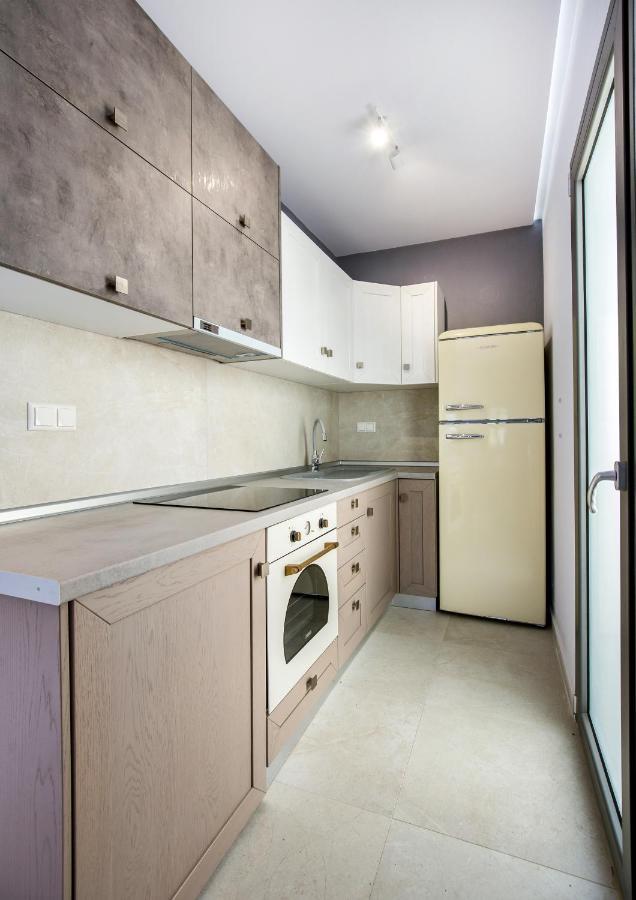 Apartamento Oikos Daretsou Theologos  Exterior foto