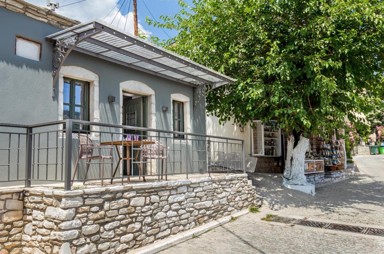 Apartamento Oikos Daretsou Theologos  Exterior foto